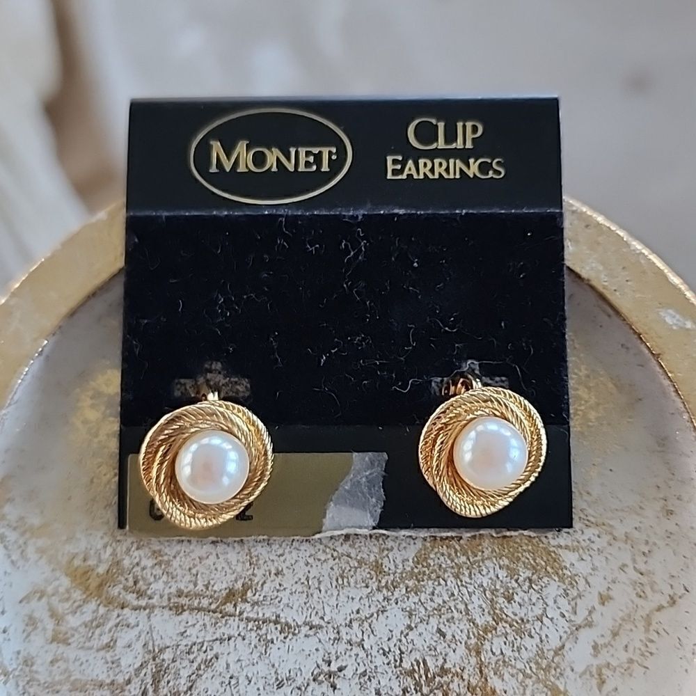Classic Monet Faux Pearl Clip~on Celtic Knot Earrings